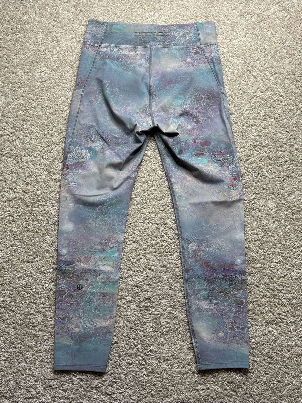 Lululemon lab Luxtreme High-Rise Training Tight 25" - Picture 3 of 6